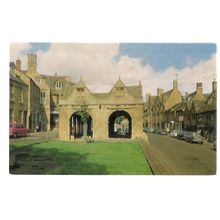 MARKET HALL, CHIPPING CAMPDEN, Gloucestershire unused postcard Lilywhite /