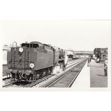 Unidentified Train At Eastleigh Station in June 1967 Vintage Railway Photo