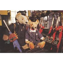 Stroudly & Billington Teddy Bears Havenstreet Station Billington Beds Postcard