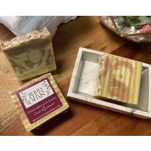 Almond Oats Soap[ ]