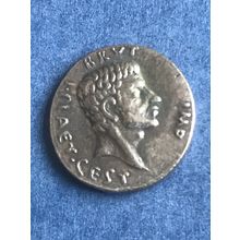 Ancient Roman COIN Brutus Assassination Caesar Commemorative Coins Replica Medal