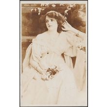Actress Mabel Green, c.1910 - Aristophot RP Postcard - Stationers' Remainders