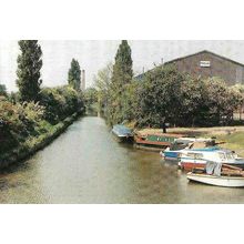 Leicestershire BLABY Canal Postcard (J/V 246C)