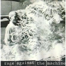 Rage Against the Machine : Rage Against the Machine (CD) 2002 .