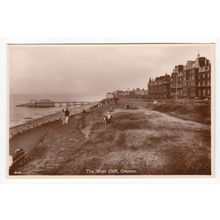 West Cliff Cromer Postcard RP Norfolk 6118