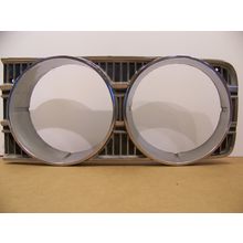 1971 CHRYSLER NEWPORT RH HEAD LIGHT BEZEL #3443716