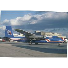 HERALD AIRCRAFT AIR UK AT GATWICK AIRPORT CARD NO FP 27