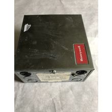 HONEYWELL R7515B-1040,HONEYWELL R7515B 1040 16 CONTROLLER,Aj