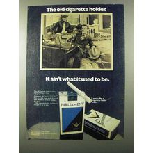 1971 Parliament Cigarettes Ad - Old Cigarette Holder