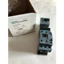 NEW SIEMENS 3RA21201KA240BB4 COMBINATION STARTER,3RV2011-1KA10,SS