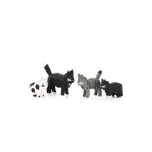 076-112 - Dregeno Figures - Cats - Set of 4 - 1.25"H x 1"W x .25"D