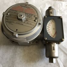 3/4 NPT UNITED ELECTRIC 95011 PRESSURE SWITCH 10-100PSI,UE H121K-95011 S157,Ez