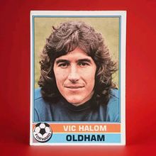 TOPPS FOOTBALL RED BACK 1977 #144 Oldham Athletic Vic Halom