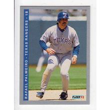 1993 Fleer Rafael Palmeiro baseball card #687 -Rangers