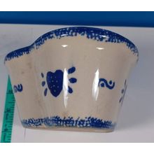 Loomco China Glazed Ceramic Sponge Paint Blue Heart bowl strawberry