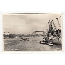 The River Thames Pool of London 1957 RP Postcard