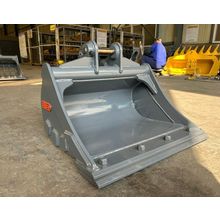 MUD BUCKET 600mm SUITS 5.5 Ton Komatsu