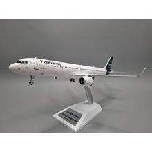 A321-211NX LUFTHANSA REG: D-AIEH W/STAND - JFOX JF-A321-051L 1/200 - PRE ORDER