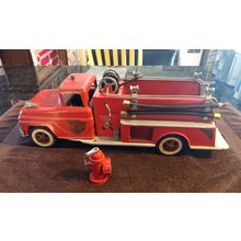 Old Vintage Press Steel 1959 Tonka # 5 Fire Truck 95% Complete Great Condition