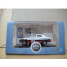 Oxford 76COR3007 Ford Cortina MKIII Noel Edmonds