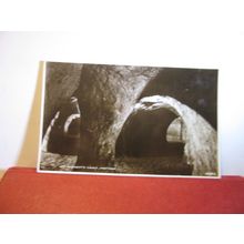 ST. CLEMENTS CAVES, HASTINGS, SUSSEX. unused postcard RP by Palace book shop =