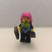 Official Lego Gamer Girl Minifigure
