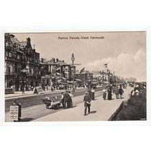 Marine Parade Great Yarmouth Postcard RP Norfolk GT 7200