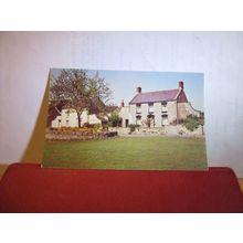 THE GREEN & MUSTAY HOUSE, TOCKINGTON, Gloucestershire unused vintage postcard =