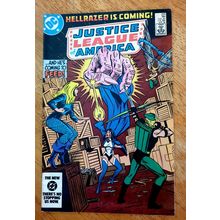 1983 Vintage Justice League America Comic. #225