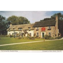 The Cunning Man Burghfield Bridge Pub Berkshire Postcard
