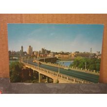CITY SKYLINE, MINNEAPOLIS, MINNESOTA, USA unused vintage postcard =