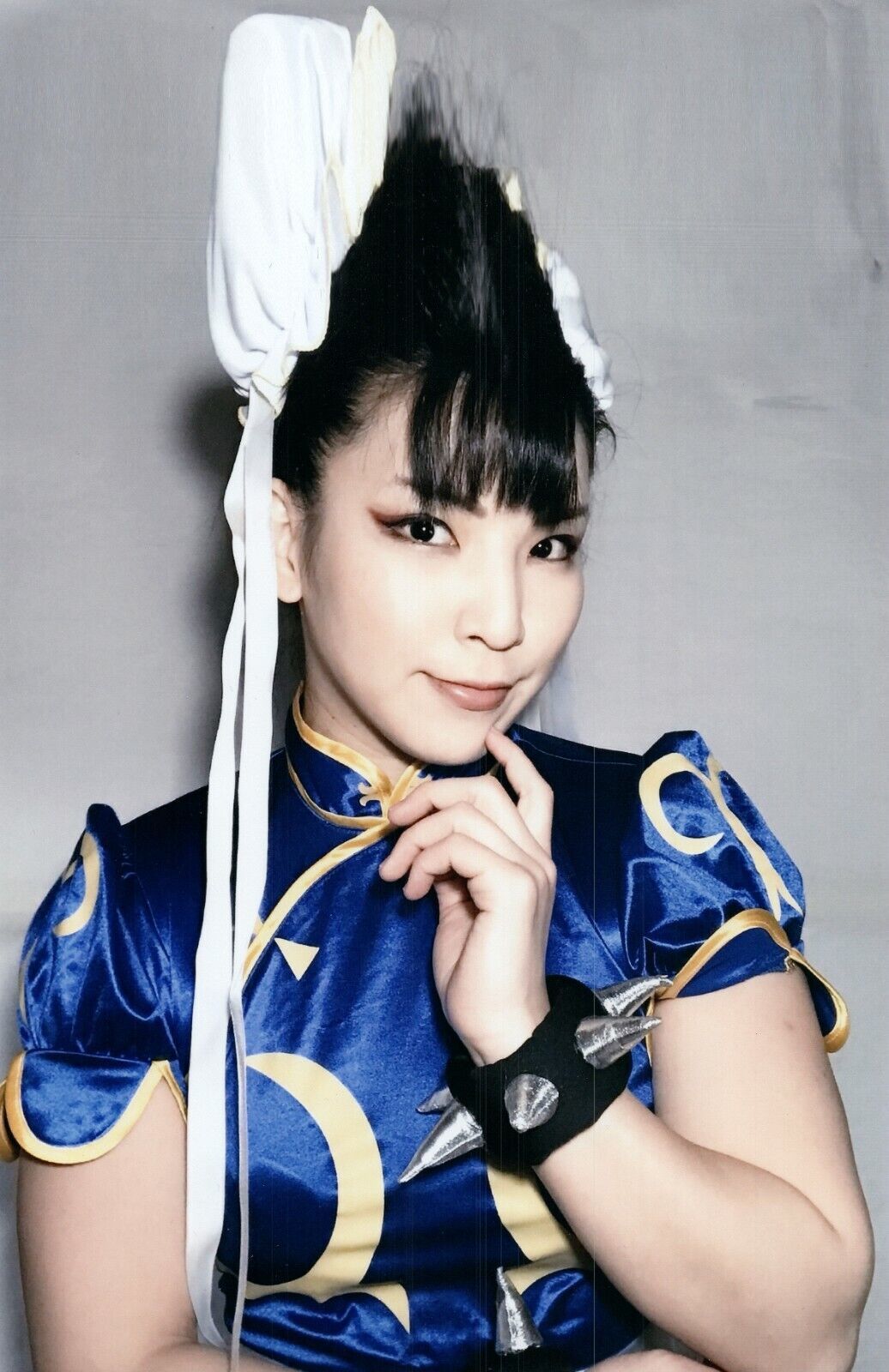 Hikaru Shida Unsigned 8x10 Photo #8 Japanese Wrestler AEW Women's World