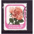 NEW ZEALAND 1975 7c Michele Meilland Rose Sg 10...