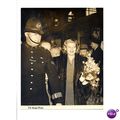RITA HAYWORTH London Station 1957 PA-Reuter Pre...