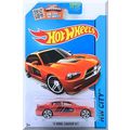 Hot Wheels - '11 Dodge Charger R/T: HW City 201...