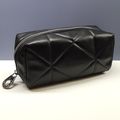Elemis - Small Luxurious Toiletry Bag - Wash Ba...