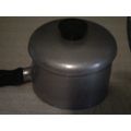 Wearever heavy aluminum pot vintage