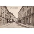 38 - LA TOUR DU PIN - RUE DE LA REPUBLIQUE