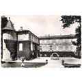 13 - LAMBESC - CHATEAU BAS