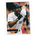 1994 Pinnacle Andre Dawson baseball card #320-N...