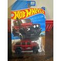 HOT WHEELS 2024 - HW DIRT- '15 LAND ROVER DEFEN...