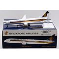 B787 SINGAPORE AIRLINES "1000TH 787" 9V-SCP - W...