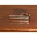 Pre-Owned Vintage Men’s Gold Tone Etched Fashio...