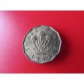 1943 GEORGE VI BRASS THREEPENCE - COIN - 3 FREE...