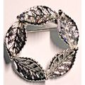 Gerry's Silver Tone Leaf Wreath 1" Brooch Signe...