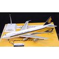 B747-212B SINGAPORE AIRLINES REG: 9V-SQQ WITH S...