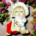 Vintage Japanese Ceramic Adorable Small Cat Wea...