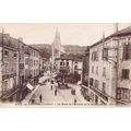 07 - LA LOUVESC - LA PLACE ET L AVENUE DE LA BA...