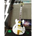 GIBSON ALEX LIFESON Sig. ES-355 Alpine White 1:...