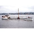 SQ0932 - Dutch Coaster - Riet - photograph 6x4